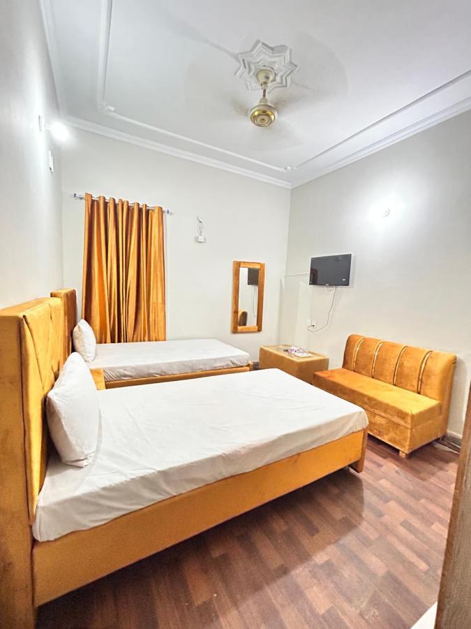 Eden Plus Executive Hotel Лахор Екстериор снимка