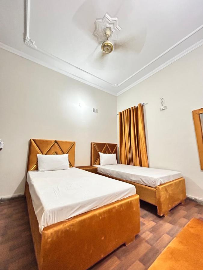 Eden Plus Executive Hotel Лахор Екстериор снимка